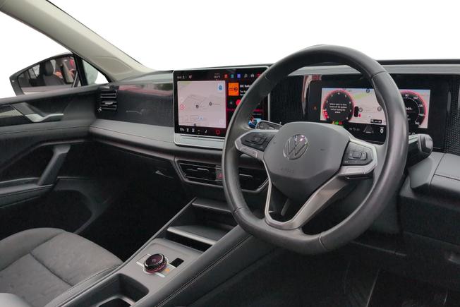 VOLKSWAGEN Tiguan Photo 6