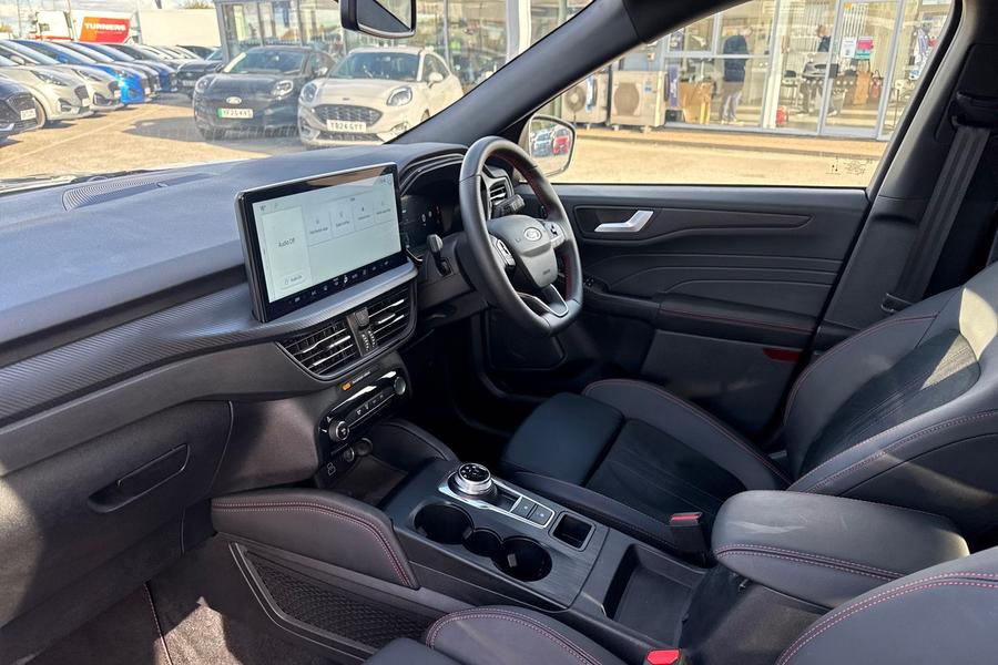 Ford KUGA Photo autoimg-1fd723e8828e62256084a1a62fc98a9ef9e72f28.jpg