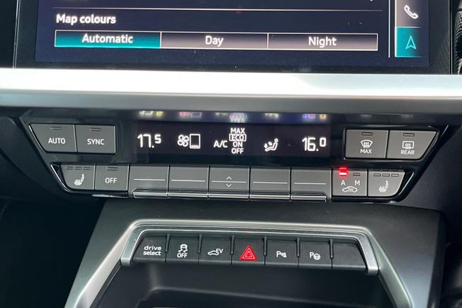 AUDI A3 Photo 31