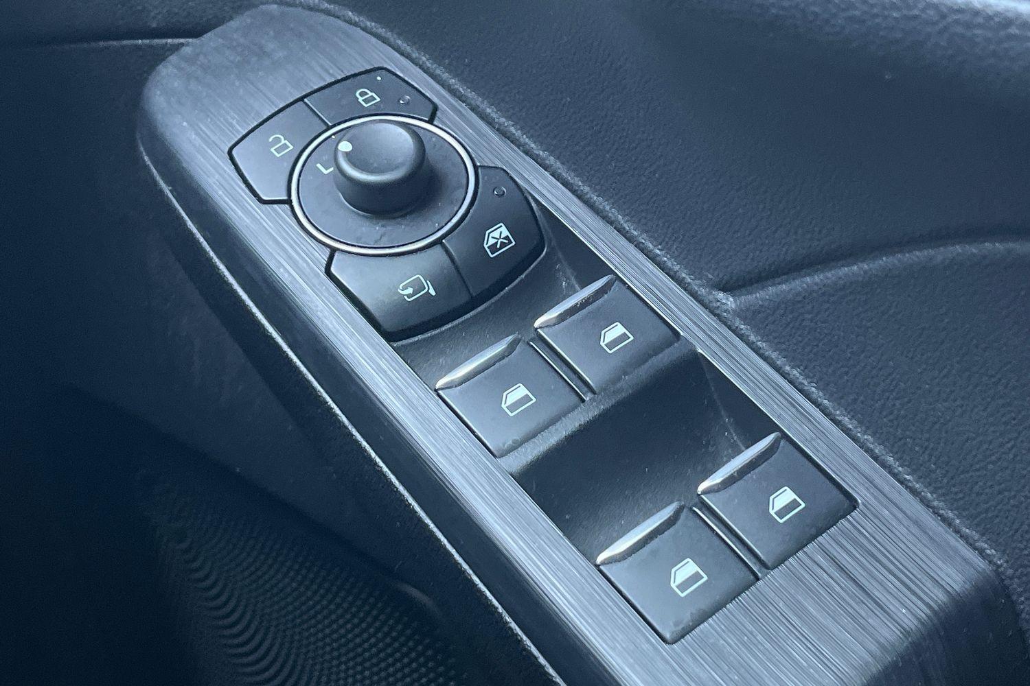 Ford Kuga Photo 15