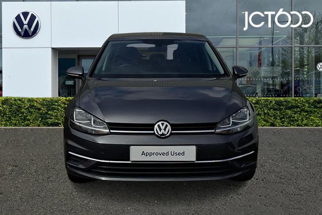 VOLKSWAGEN Golf Photo 8