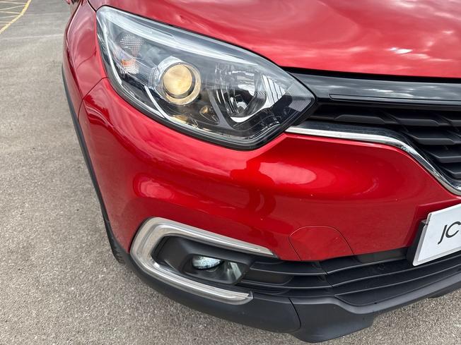 RENAULT Captur Photo 28