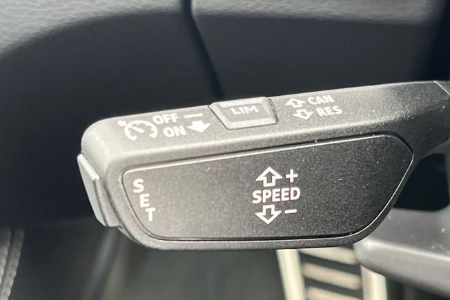AUDI Sq5 Photo 27