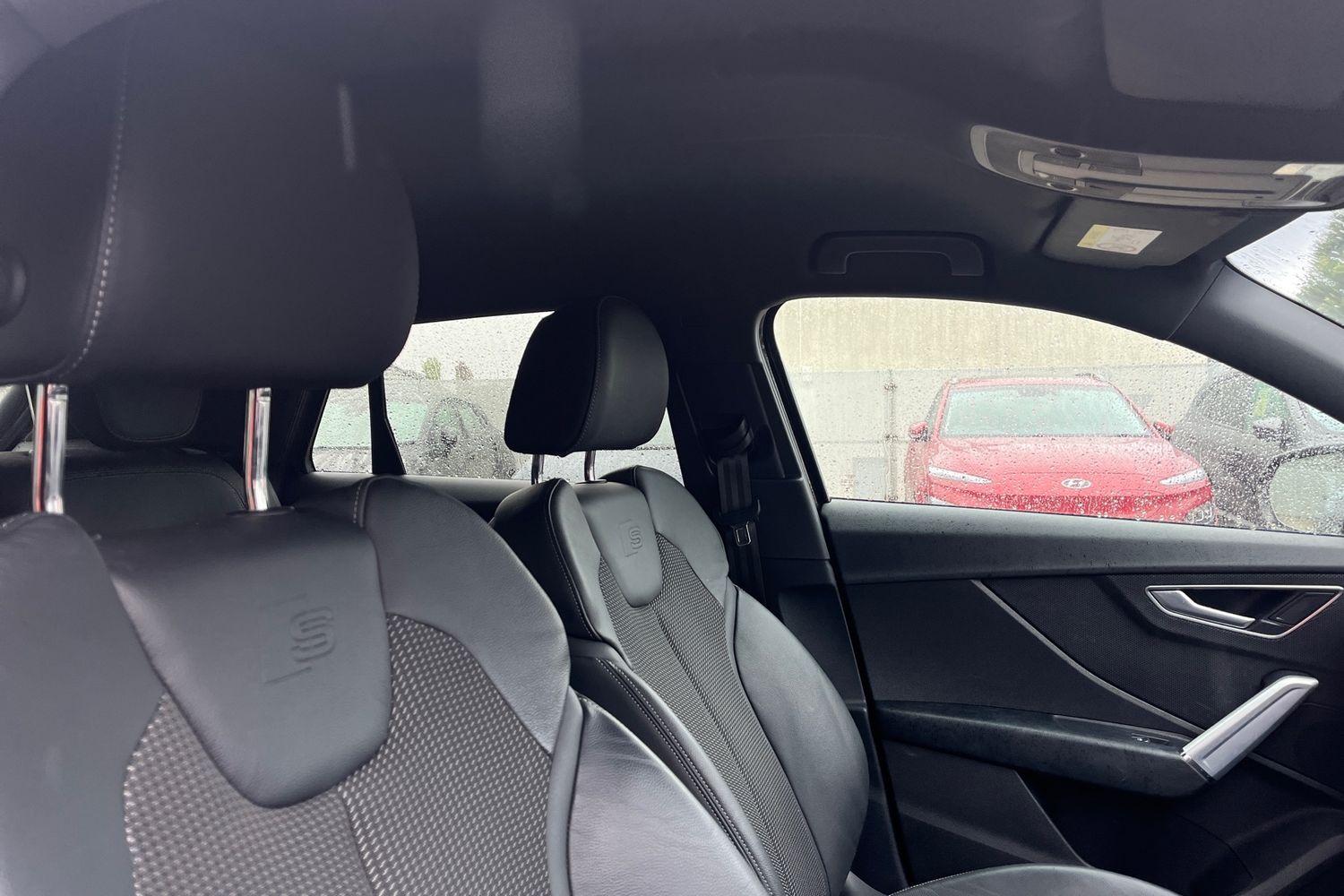 Audi Q2 Photo 16