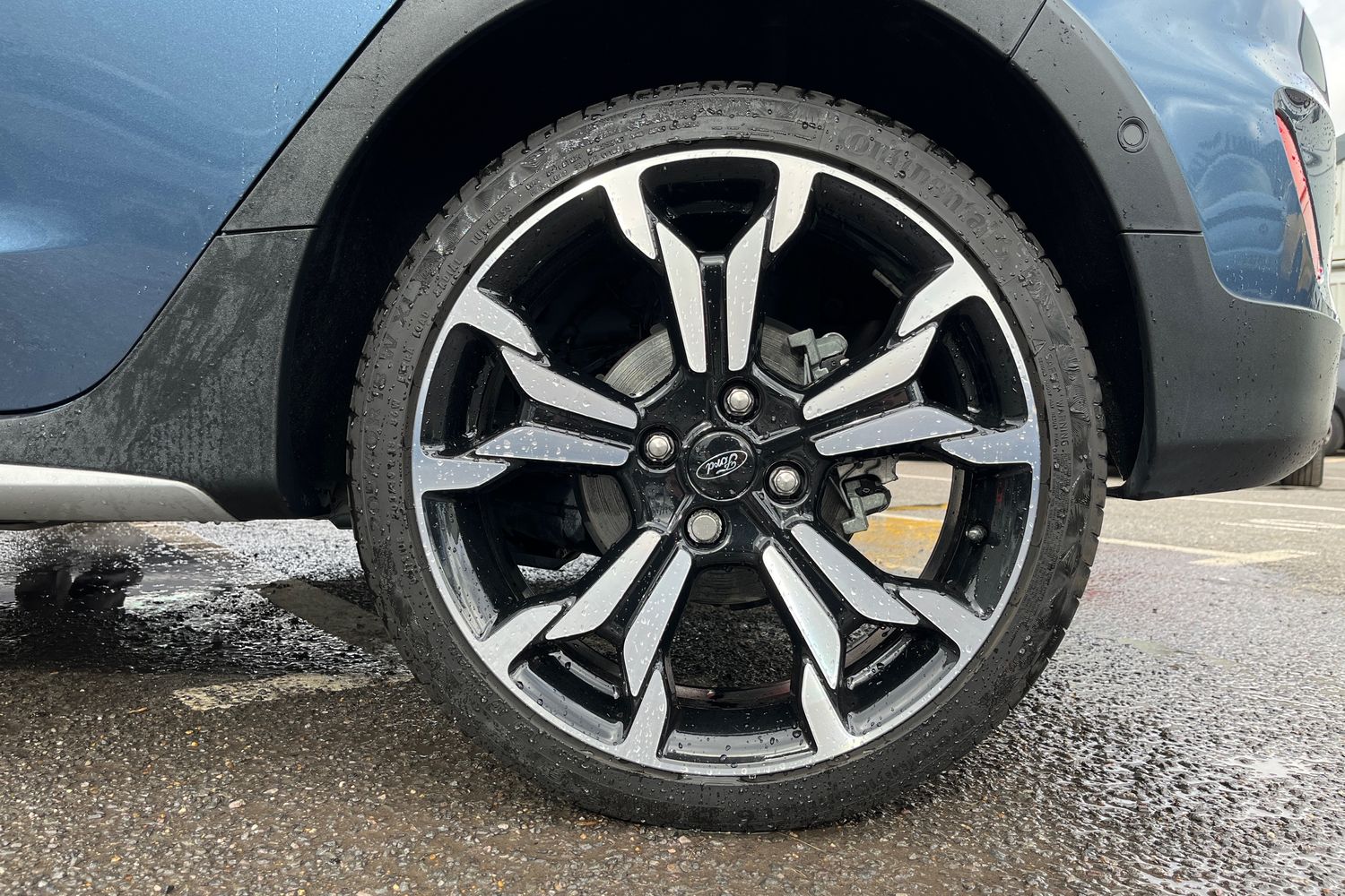 Ford FIESTA Photo 7