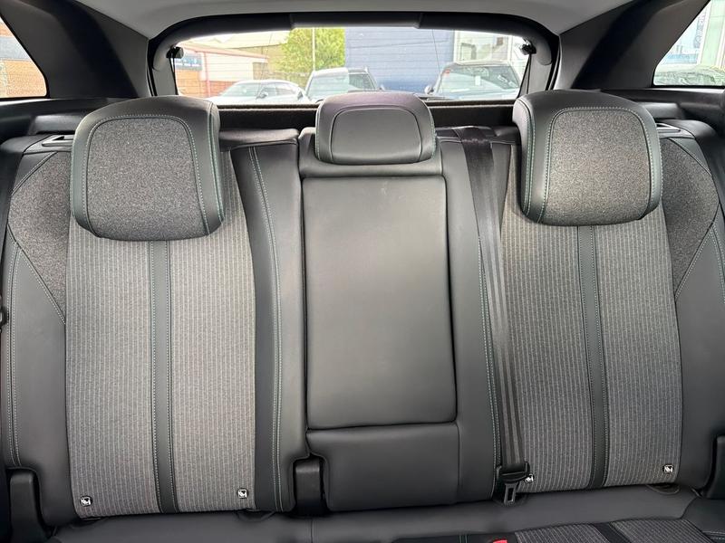 Used Peugeot 3008 LT22TLX 29