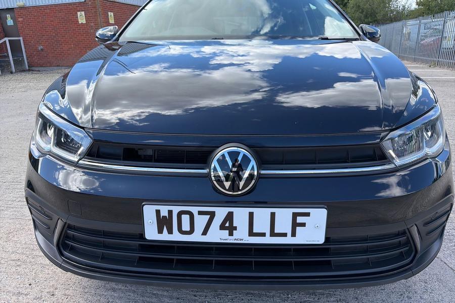 Volkswagen POLO Photo autoimg-1ff21b72aa4666bb32007aaba59cfdfbc46b77bb.jpg