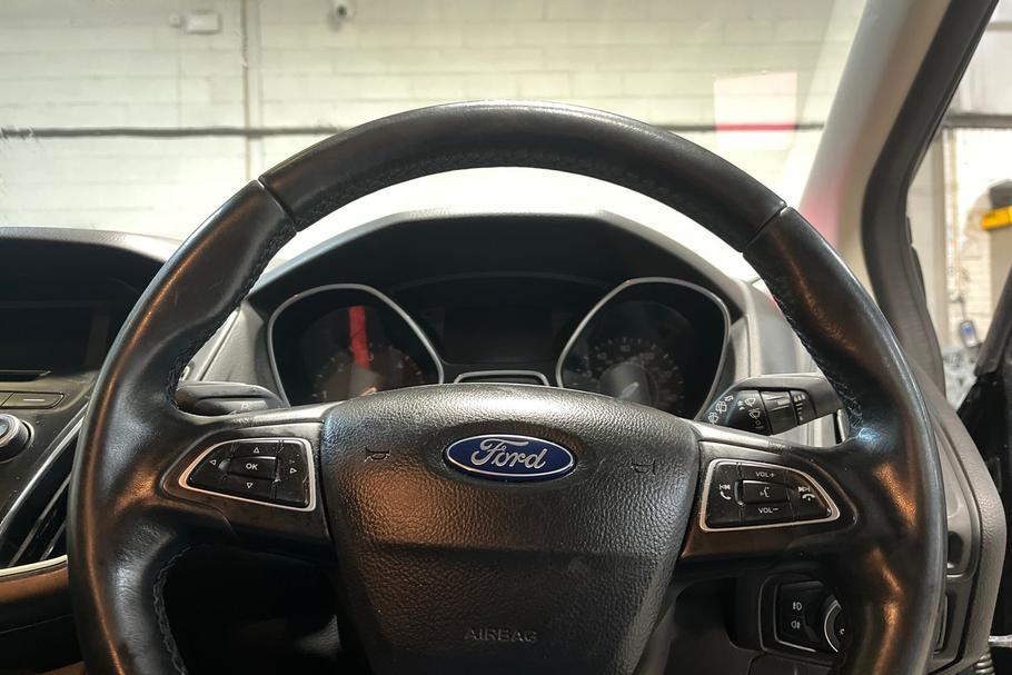 Used Ford FOCUS XJZ4858 12