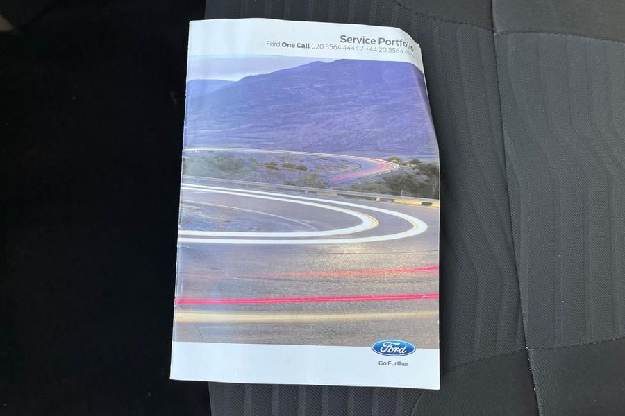 Ford Fiesta Photo autoimg-1ff8c9807b7e90958cd9de1487c6ad3707432503.jpg