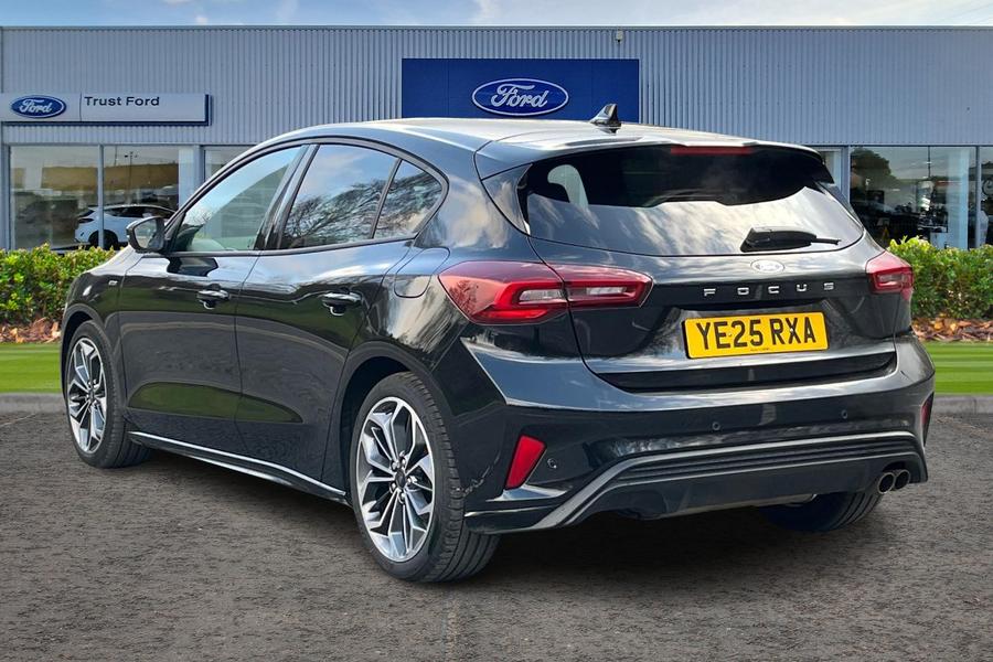 Ford FOCUS Photo autoimg-1ffa59b72515ce32f12bb85db472a225b21e7d0c.jpg