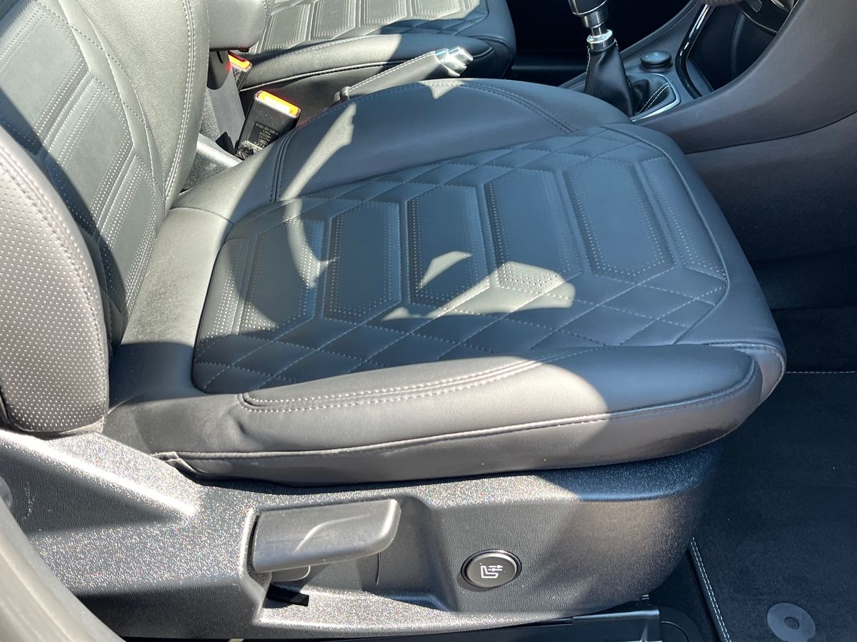 Ford Puma Photo 29
