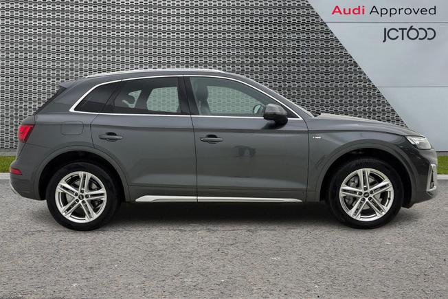 AUDI Q5 Photo 4