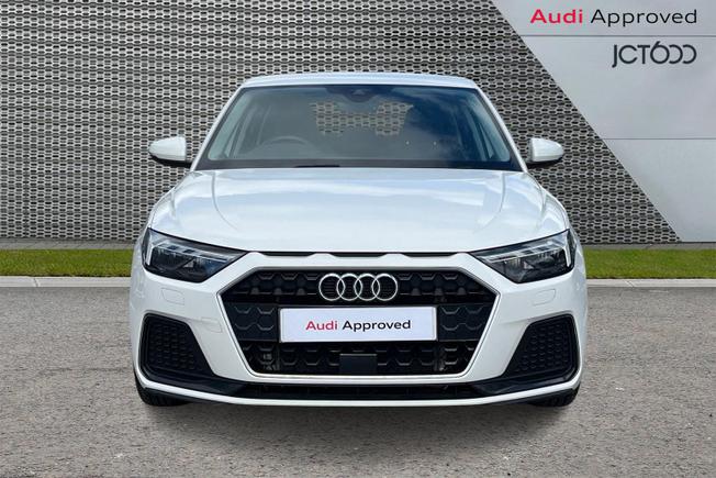 AUDI A1 Photo 8