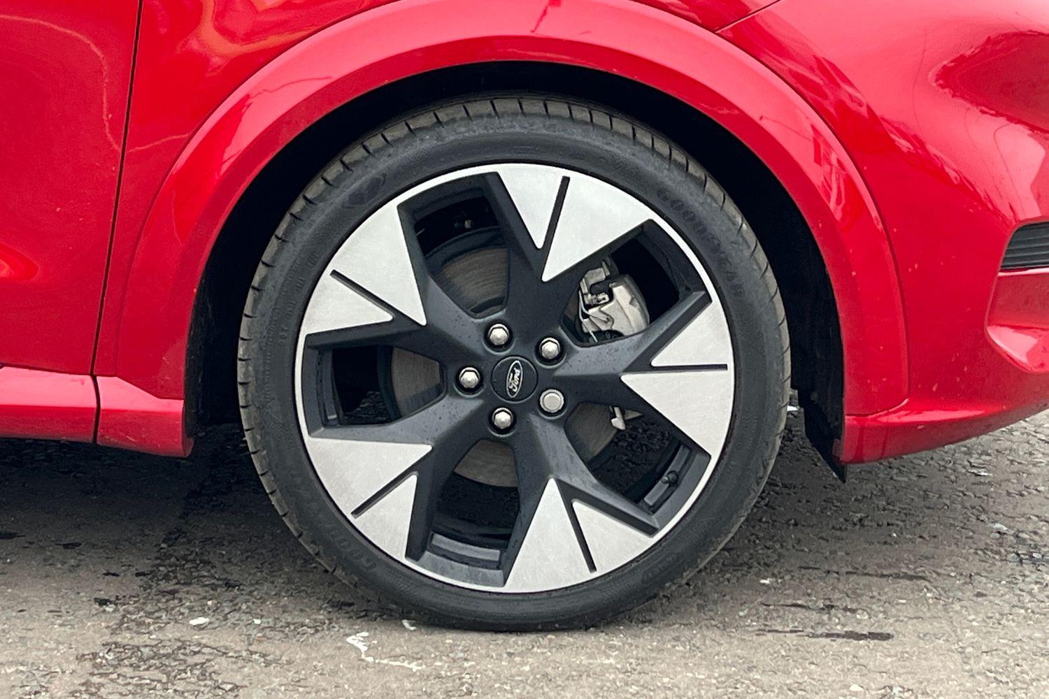 Ford PUMA Photo 7