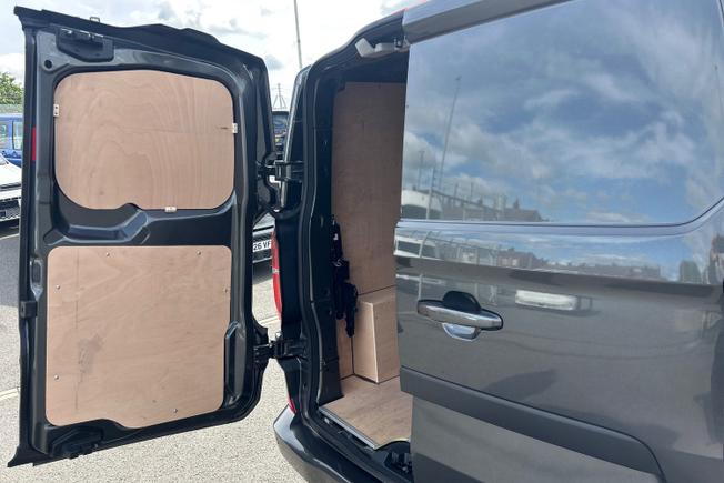 Volkswagen Transporter Photo 28