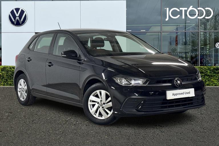 Used 2021 VOLKSWAGEN Polo 1.0 TSI Life Hatchback 5dr Petrol Manual Euro 6 (s/s) (95 ps) Black at JCT600