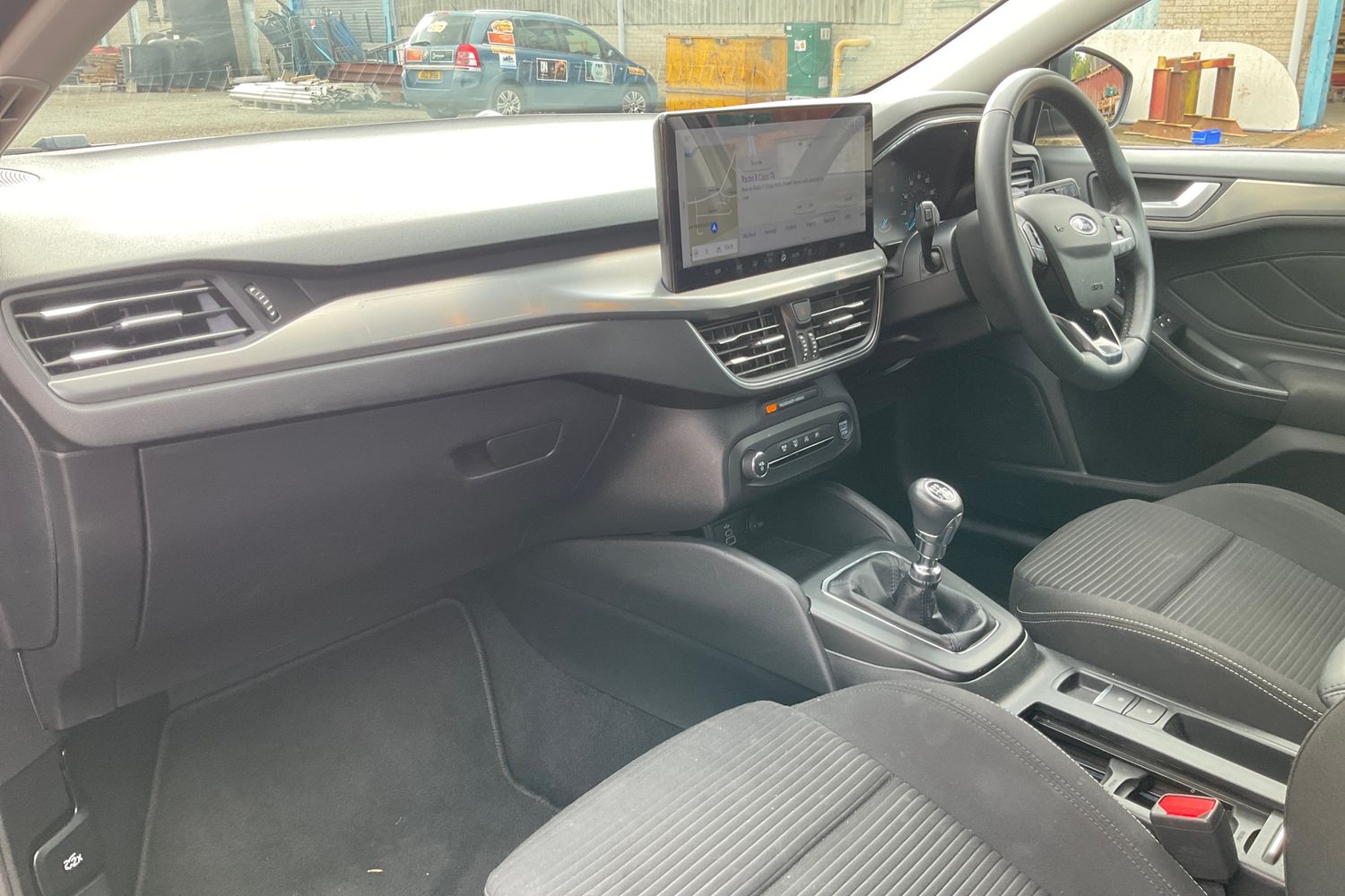 Ford Focus Photo 17