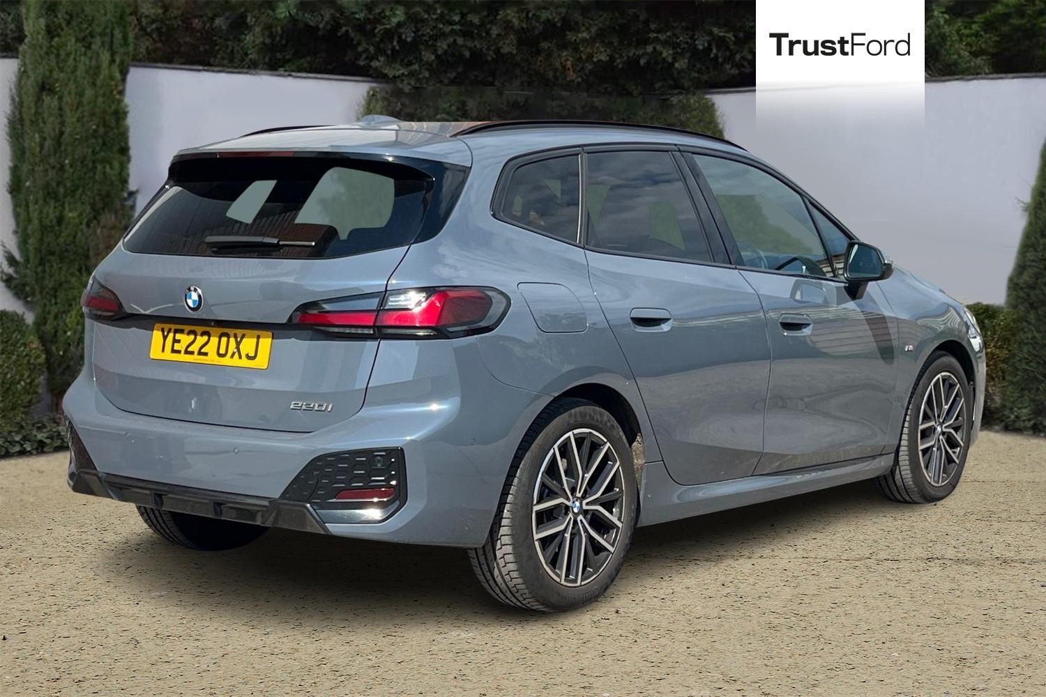 BMW 2 SERIES Photo 3