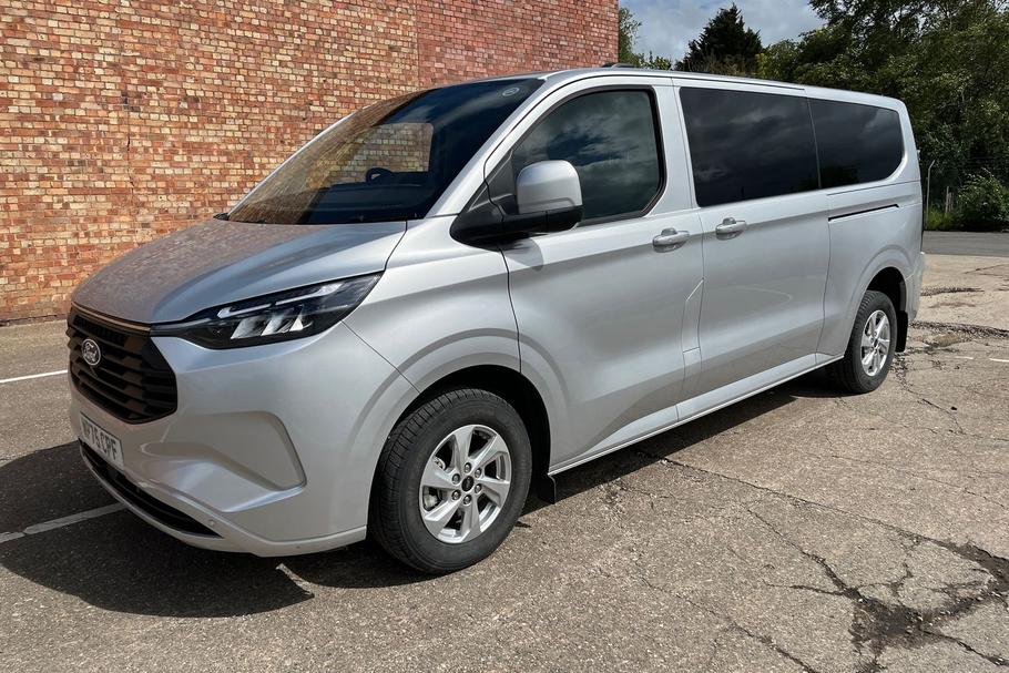 Used Ford TRANSIT CUSTOM WP75CPF 23