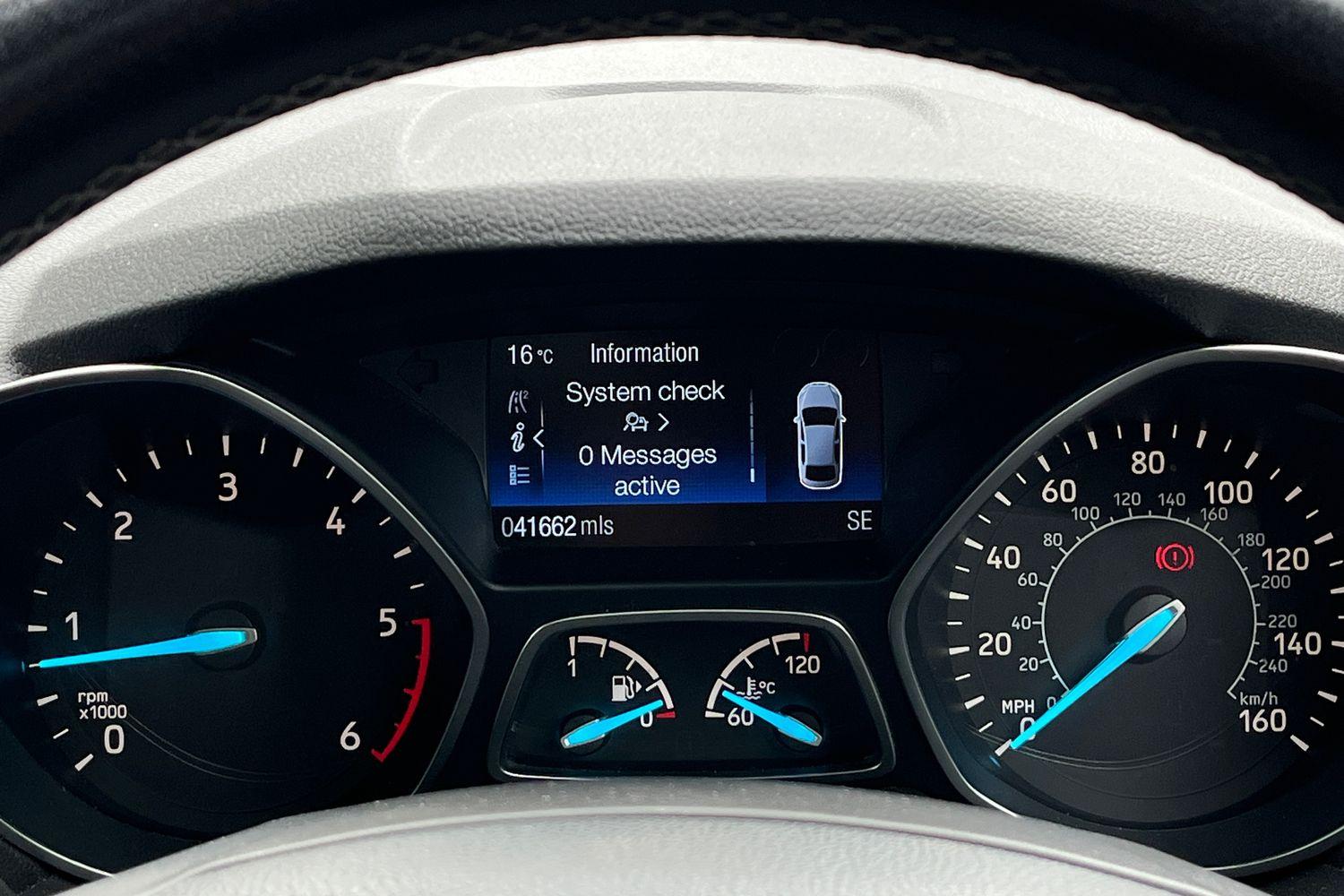 Ford KUGA Photo 12