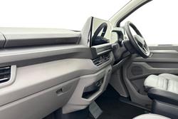 BMW Transporter Shuttle Photo 2