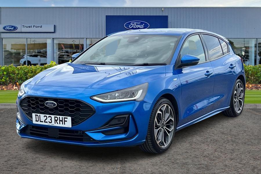 Ford FOCUS Photo autoimg-2011585d37cb0ebab9ccf219f74ee6f61ef67cdc.jpg
