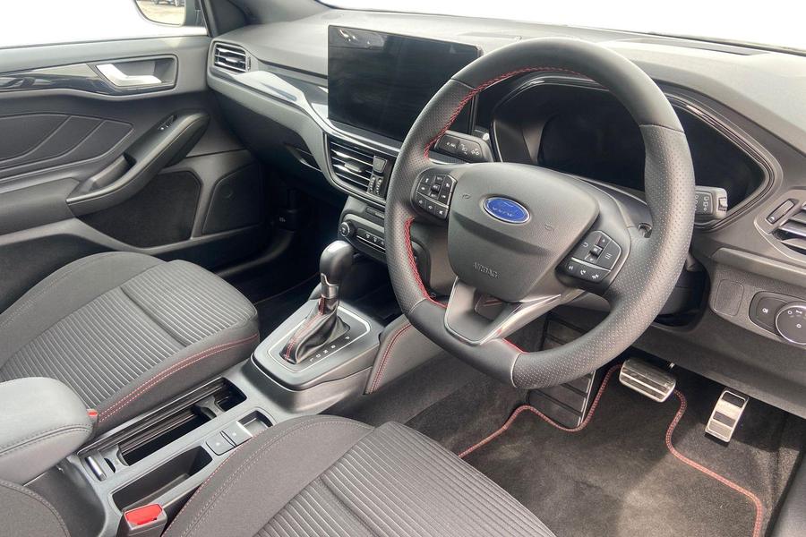 Ford FOCUS Photo autoimg-2015eab8ef0bf6d20ba00a0ac1861e77b88538ad.jpg