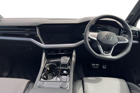Volkswagen Touareg Photo autoimg-201794d87bc39b2ddd5ac464e08aff26cb63b72c.jpg