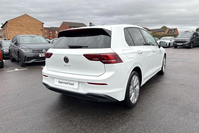 VOLKSWAGEN Golf Photo 24