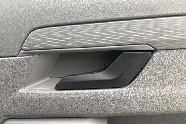 VOLKSWAGEN Transporter Photo 27
