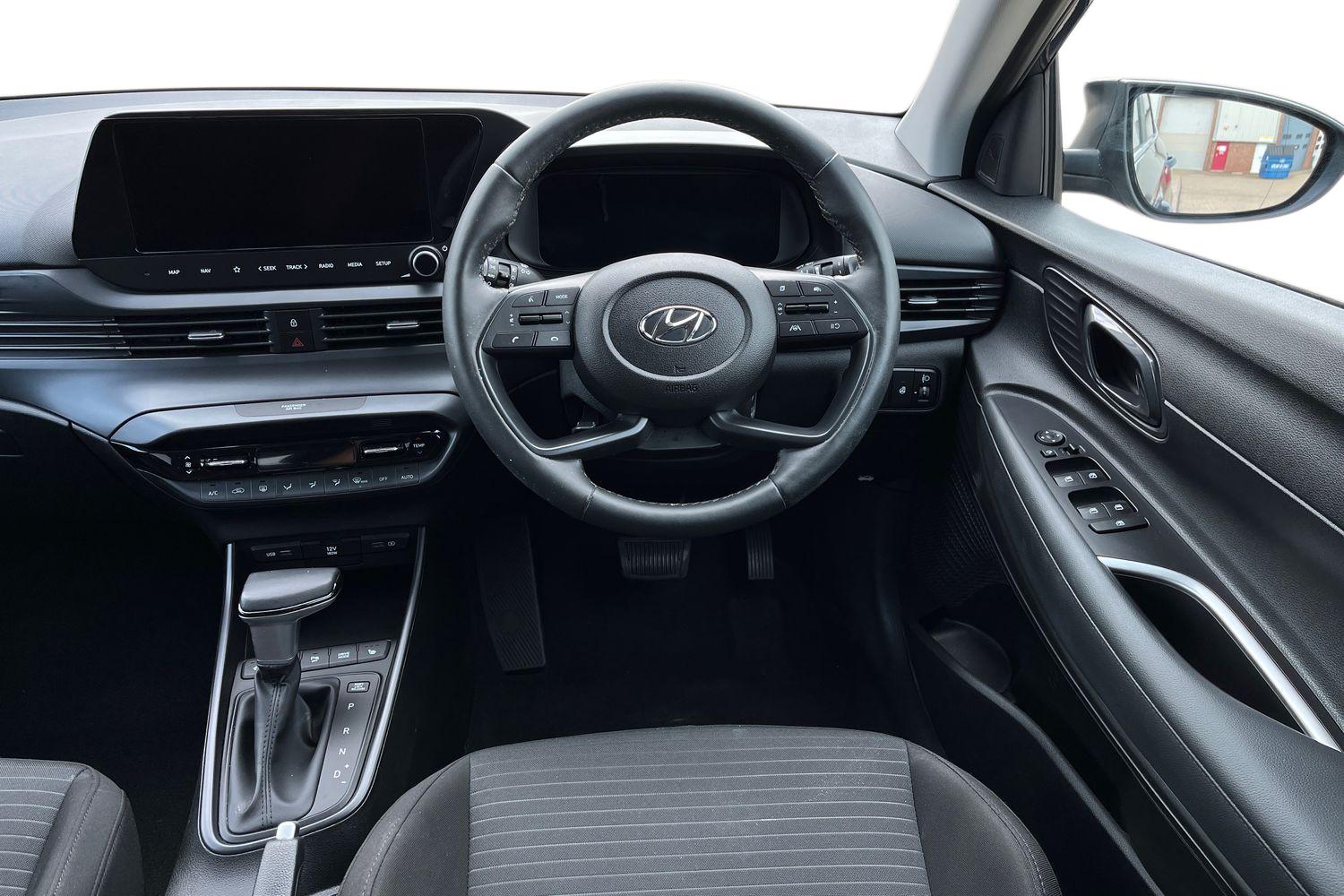 Hyundai i20 Photo 10