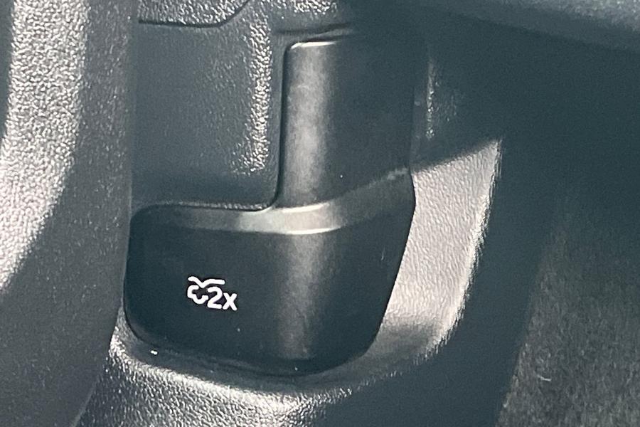Ford Kuga Photo autoimg-201cd11bd2a957a118317bd3bcc51199b28702d3.jpg