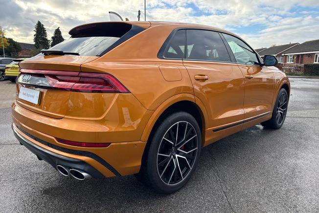 Audi SQ8 Photo 29