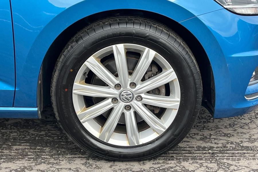 Volkswagen TOURAN Photo autoimg-201d99804d02b4f7991fde105f53b2e2394546b2.jpg