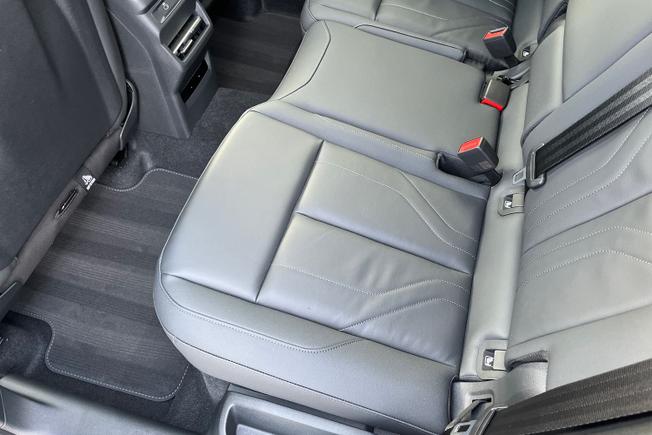 AUDI Q3 Photo 45