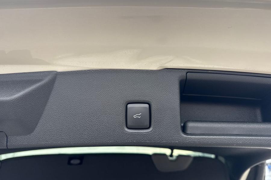Ford KUGA Photo autoimg-2020c5435ca6cf600a123f9a6db0e7770d2190e8.jpg