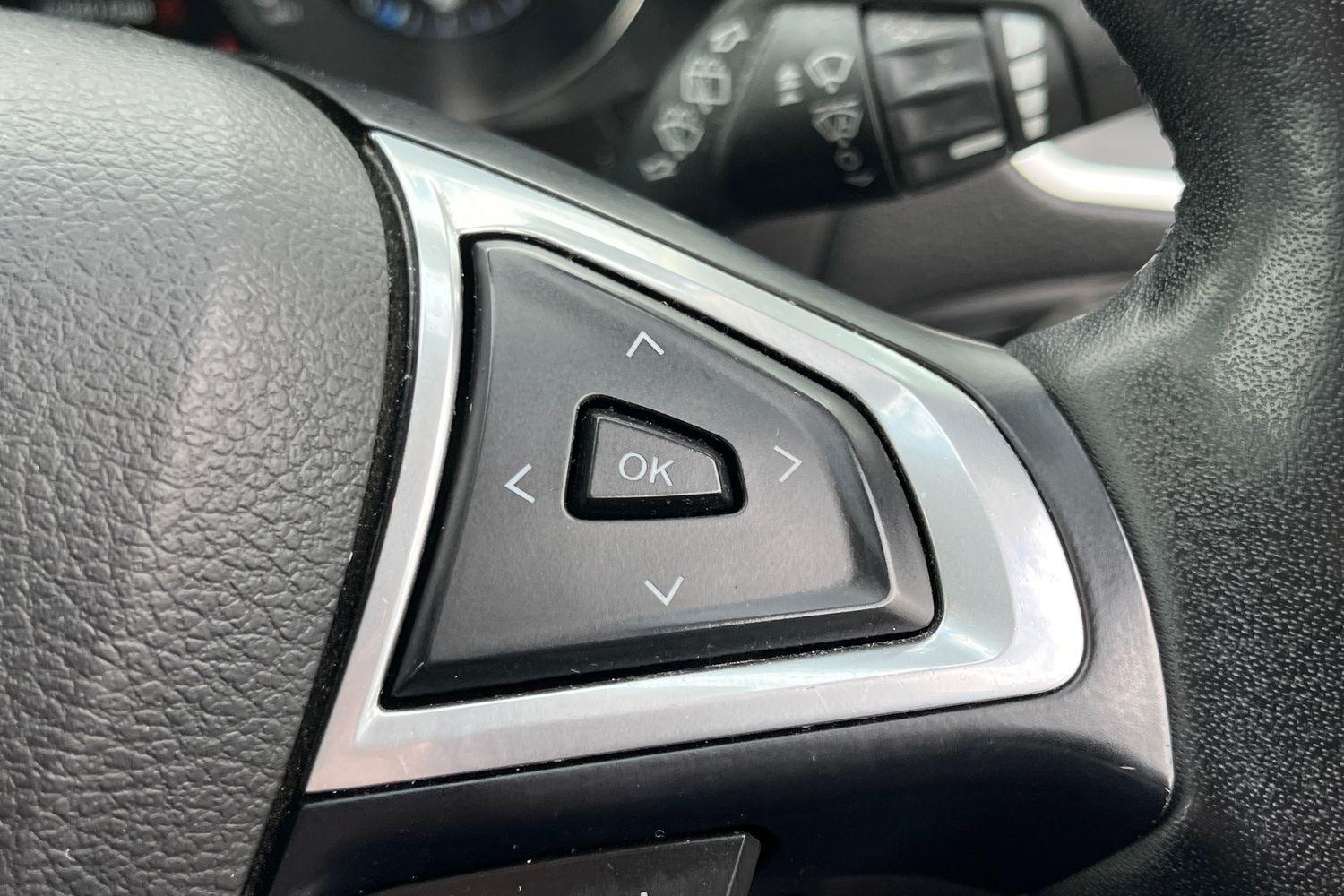 Ford GALAXY Photo 42