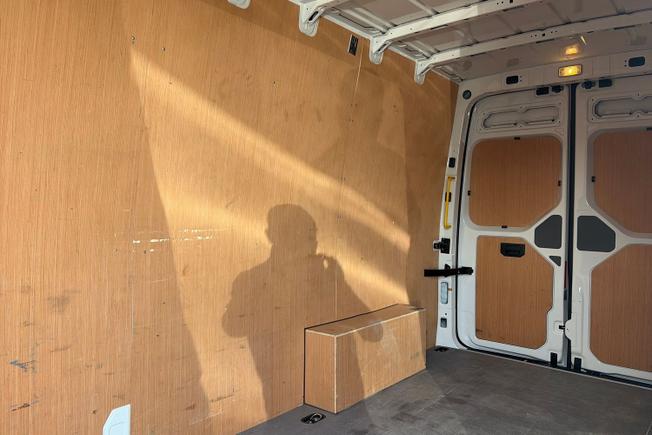 Volkswagen Crafter Photo 9