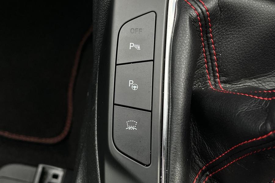 Ford KUGA Photo autoimg-2023e6d53abc554aa6dfd34a6fc896f954fdba4a.jpg
