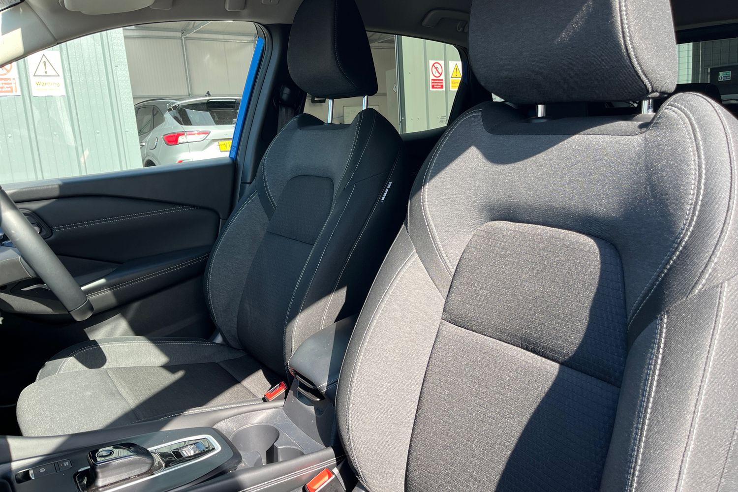 Nissan QASHQAI Photo 18