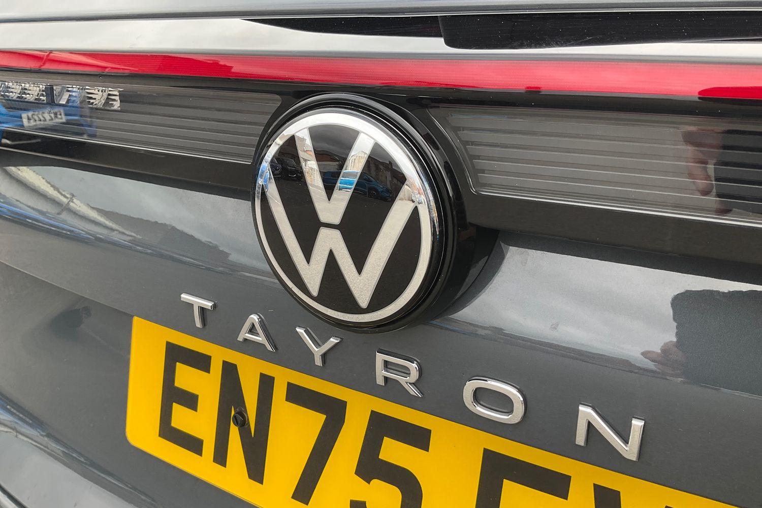 Volkswagen TAYRON Photo 39