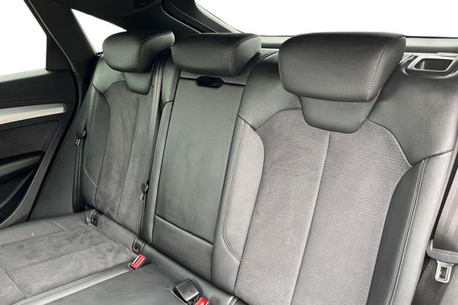 Audi Q5 Photo 9