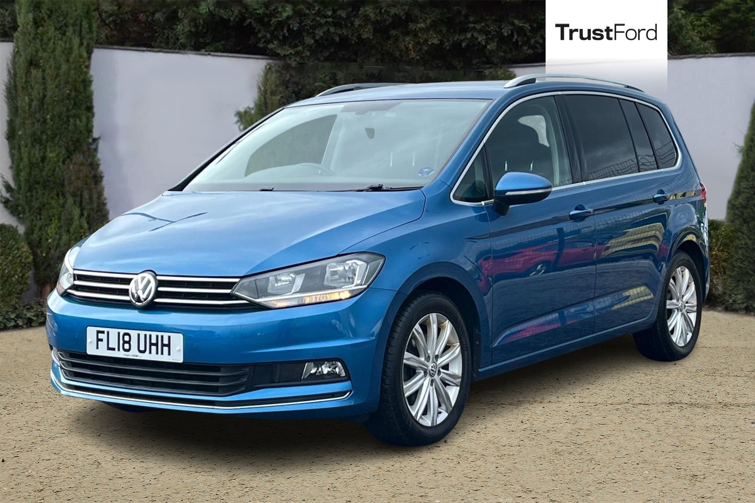Volkswagen TOURAN Photo 4