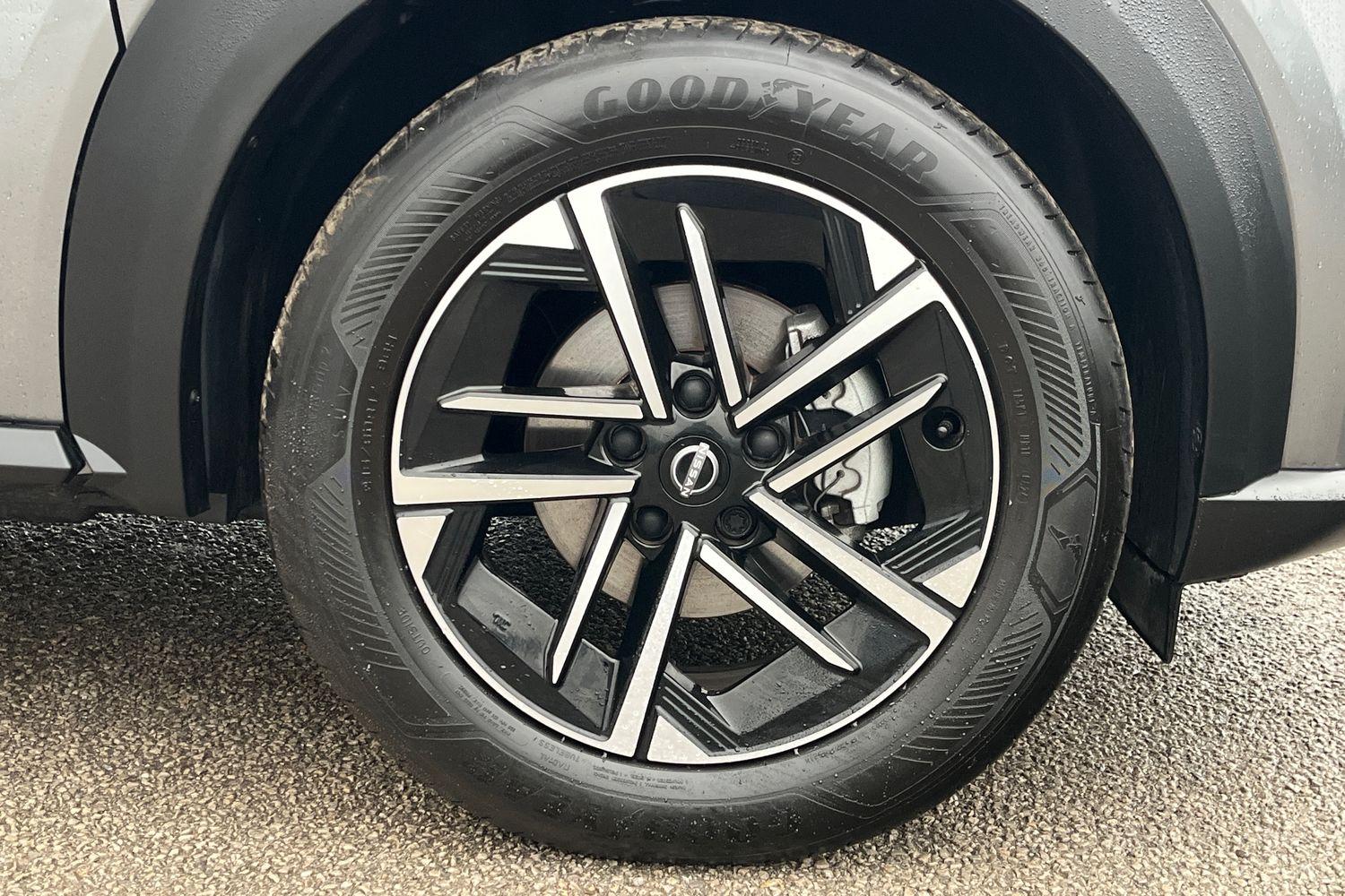 Nissan JUKE Photo 7
