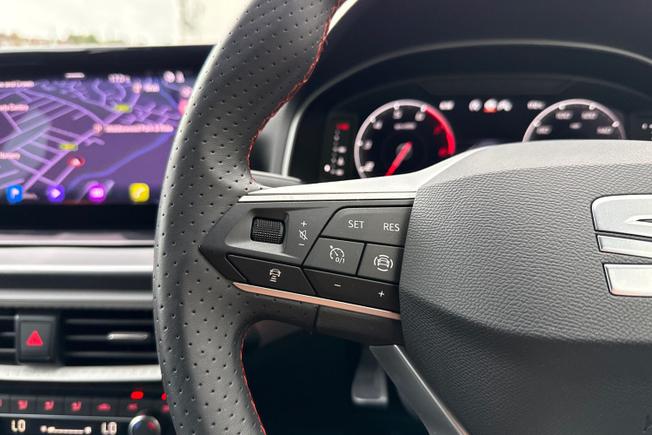 SEAT Arona Photo 16