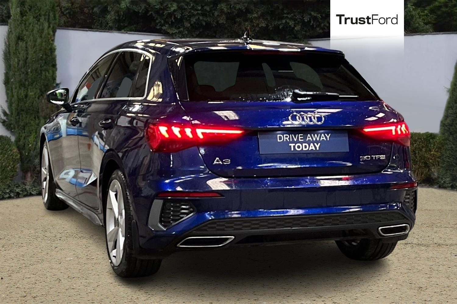 Audi A3 Photo 1