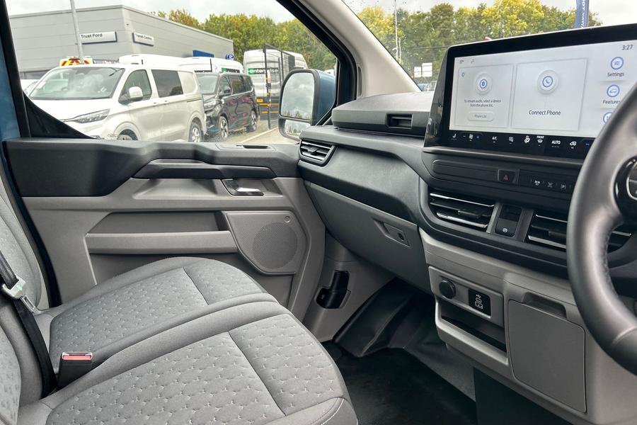 Ford E-TRANSIT CUSTOM Photo autoimg-2037c92085e7054230a591cb1fd96fdec0d6d9ca.jpg