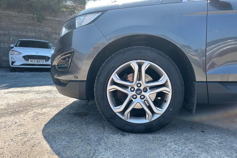 Ford EDGE Photo autoimg-20395fd03e990b6ac1500b6039a9f8428e3e89b0.jpg