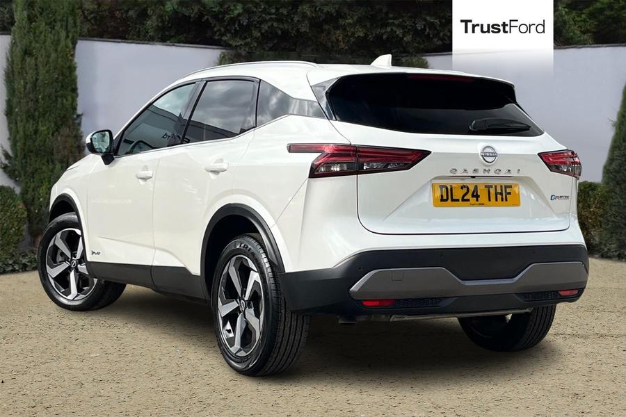 Nissan Qashqai Photo autoimg-203cd850d766833aff37ada790f13f2792cb4bc5.jpg