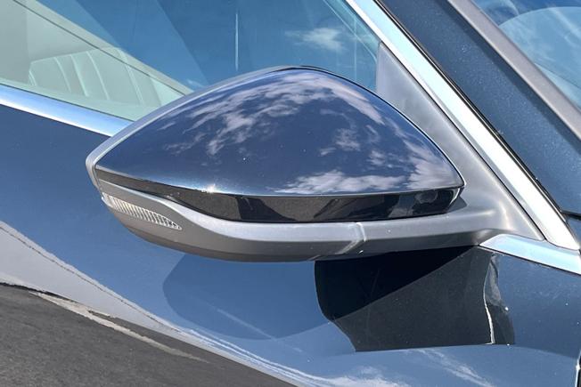 Audi E-TRON Photo 20